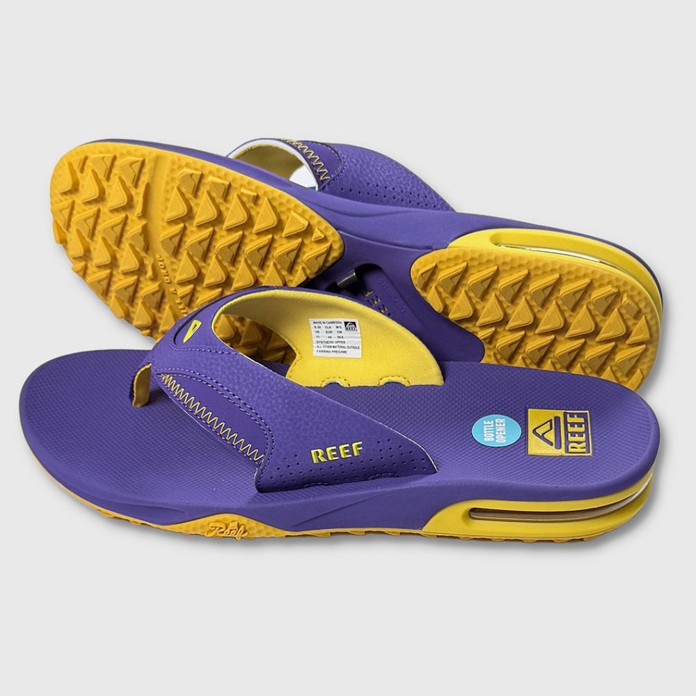 Reef Fanning Pregame / Tailgate Sandals  - NWT Mens 11 Purple / Gold #48771-FL5*